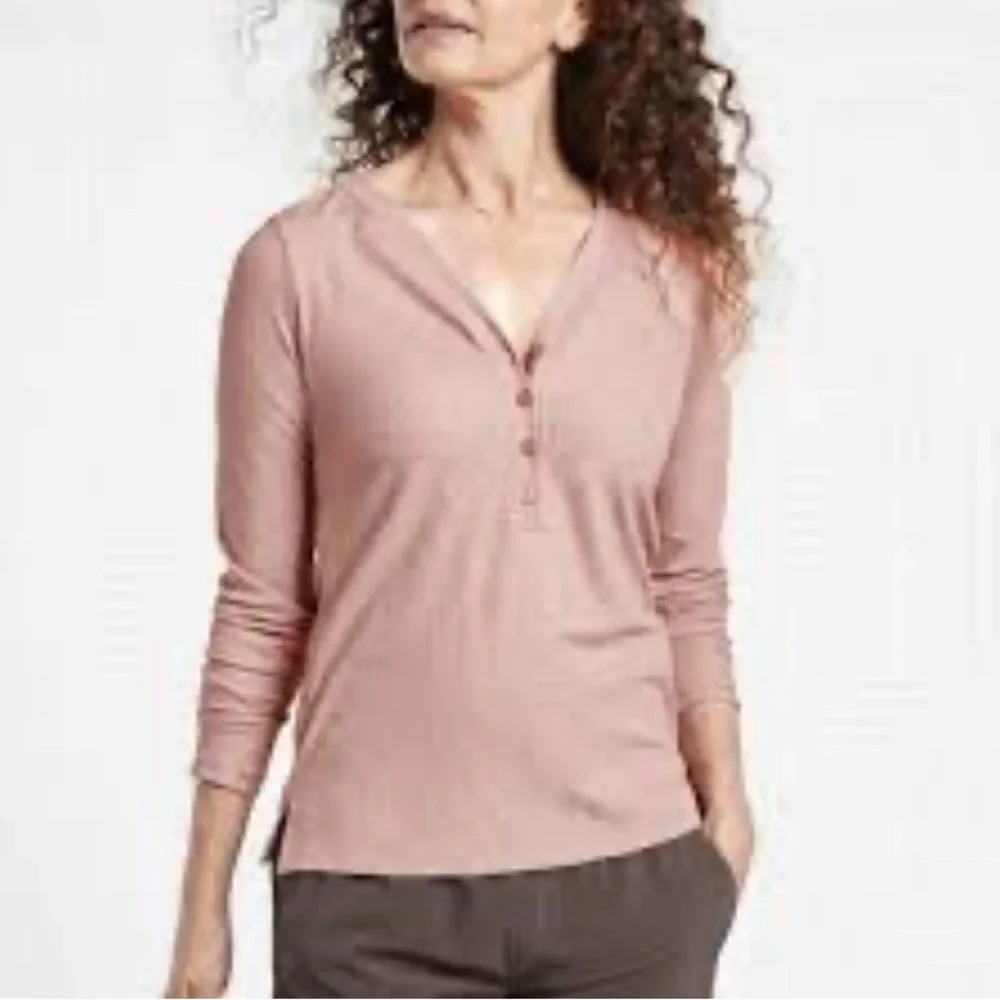 ATHLETA Uptempo Ribbed Henley long sleeve (fits  like fitted XS)